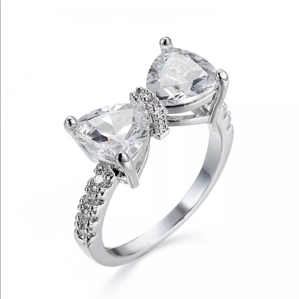 925 Sterling Bow Ring Size 6
